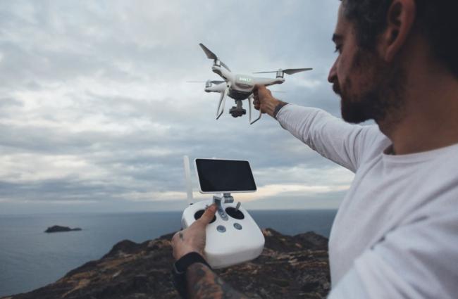 Prise de vues aériennes par drone : ce que dit la loi en France